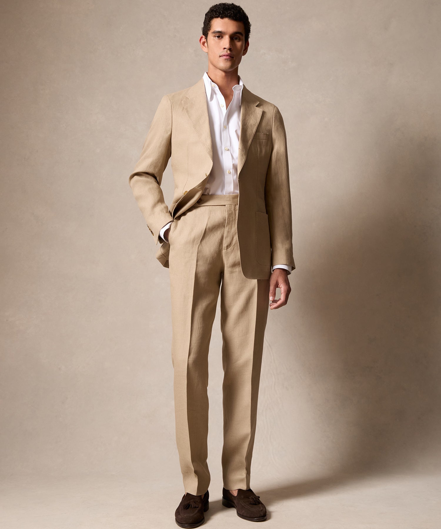 Italian Linen Madison Suit in Beige