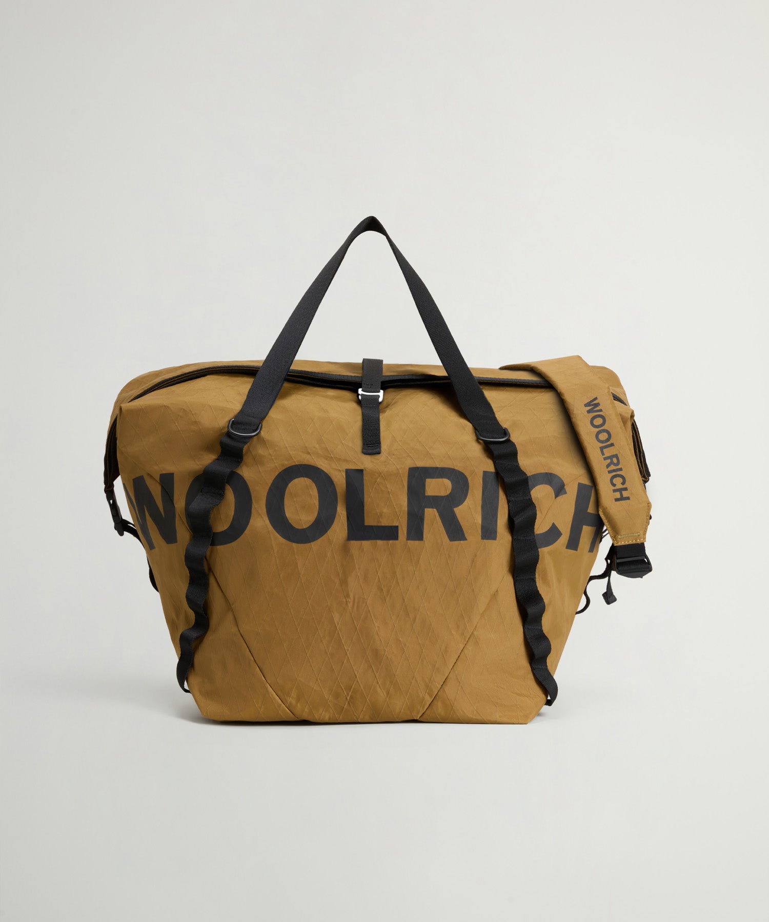 Todd Snyder x Woolrich Rolltop Duffle Bag in Brown