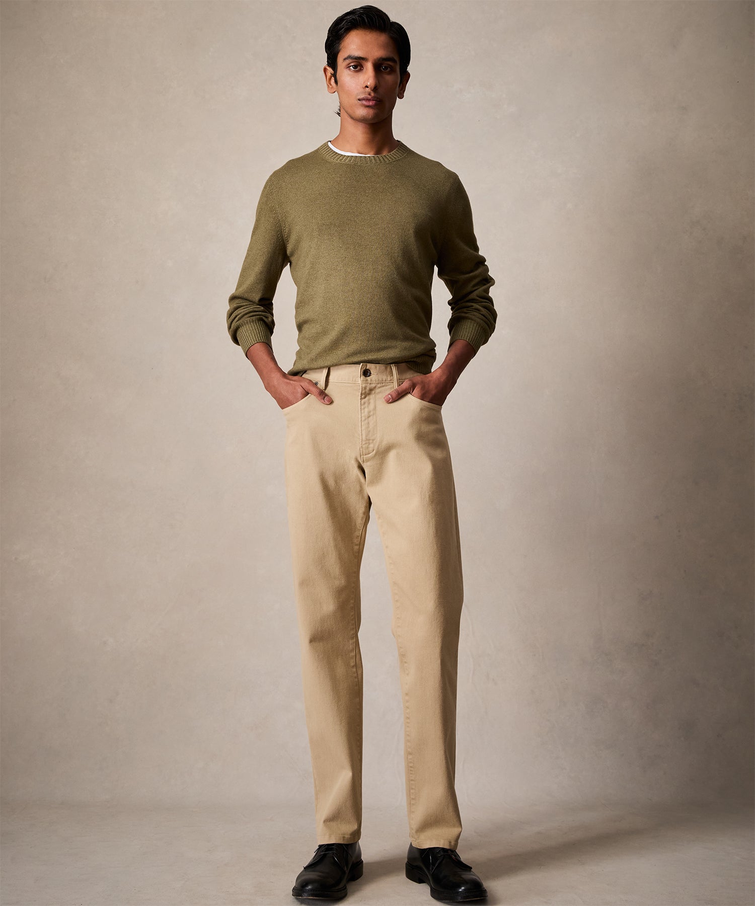 Slim Fit 5-Pocket Chino