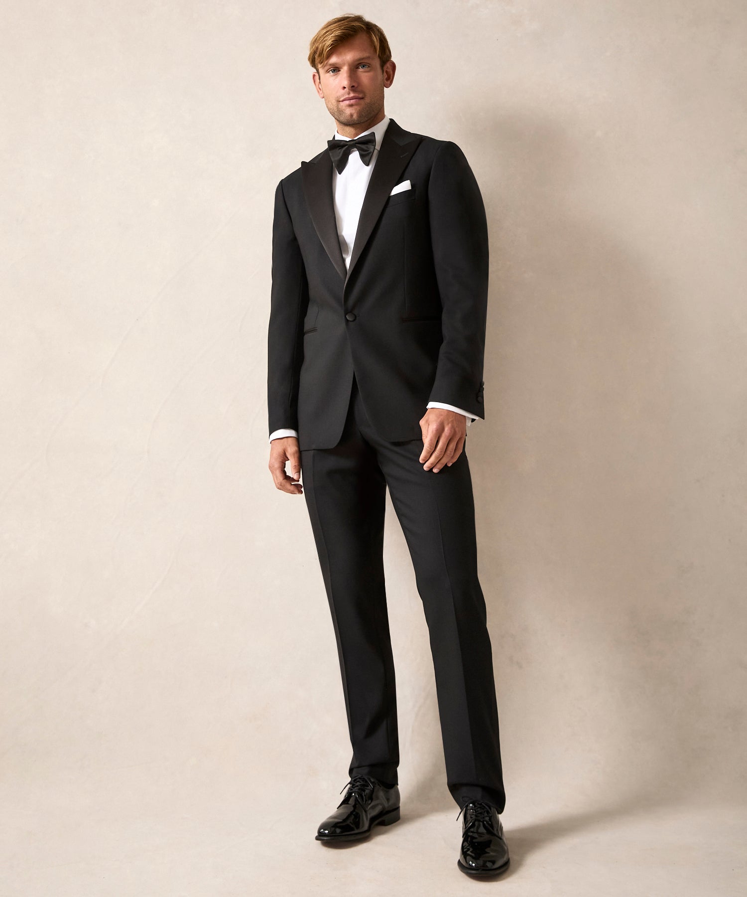 Italian Peak Lapel Tuxedo in Black